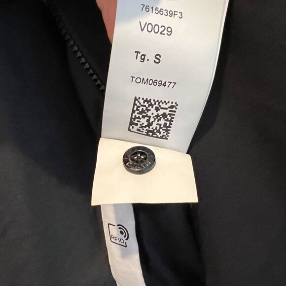 Stone Island (2022) Men's Full Zip Sweatshirt in Black - Picture 9 of 9